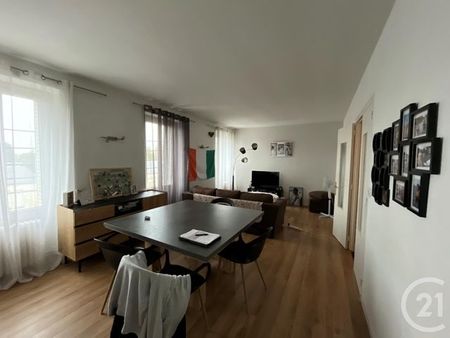 Appartement F4 à louer 4 pièces - 95,59 m2 CHATEAUROUX - 36 - Photo 2