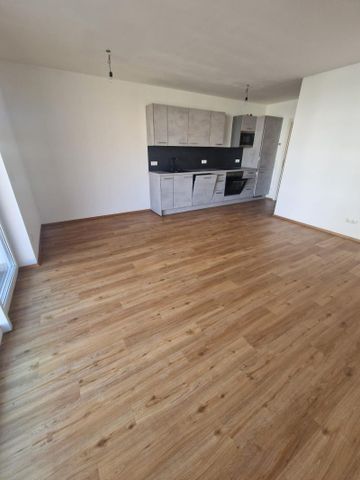 Lichtdurchflutet 2-Zimmerwohnung mit Balkon und Küche - Top 101 - Photo 3