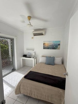 FUNISHED ROOMS AVAILABLE - JCU MINUTES AWAY - ALL INCLUSIVE - Photo 1