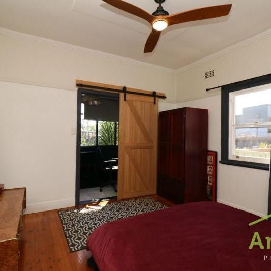 IMMACULATE 2 BEDROOM HOME - Photo 1