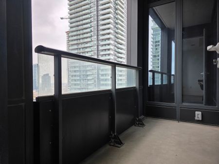 For Lease - 395 Square One Drive Unit# 1706, Mississauga, Ontario - Photo 2