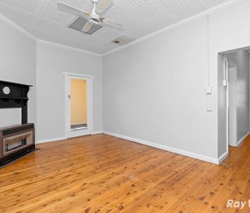 Ideal Location & Charm - Photo 2