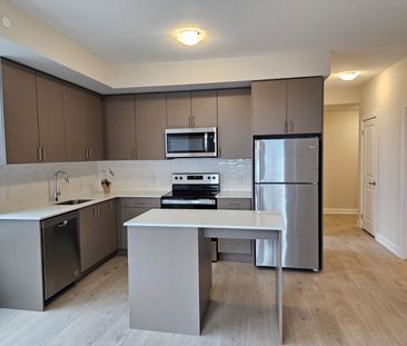 For Lease - 3220 William Coltson Avenue Unit# 422, Oakville, Ontario - Photo 4