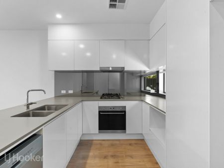 31 Abercrombie Avenue, Woodforde - Photo 2