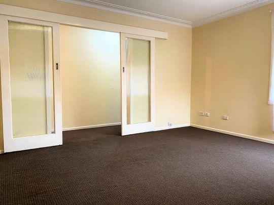 Charming 3-Bedroom Home in Thomastown - Photo 1