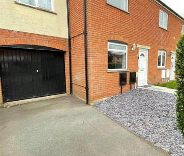 2 bedroom terraced house to rent - Photo 4