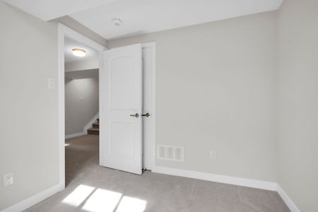For Lease - 734 Haflinger Row, Stittsville - Munster - Richmond, Ontario - Photo 5