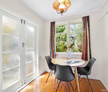 Great Location - Photo 2