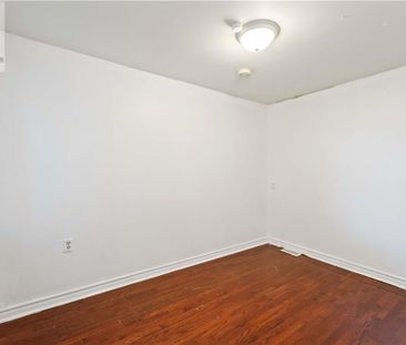 33 MADISON Avenue, Hamilton, Ontario, L8L5Y2 - Photo 4