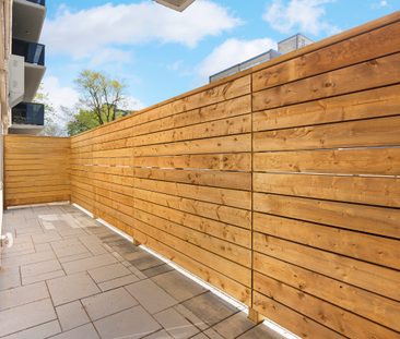 70 Parkwoods Village Drive - Photo 3 | Rentumo