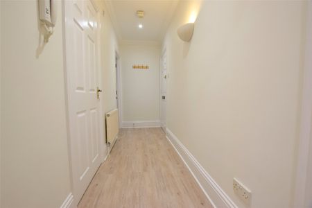 Clarence Road, Tunbridge Wells, Kent, TN1 - Photo 2