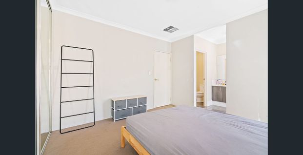 45 Epidote Vista, Wellard WA 6170 - House For Rent | Domain - Photo 1