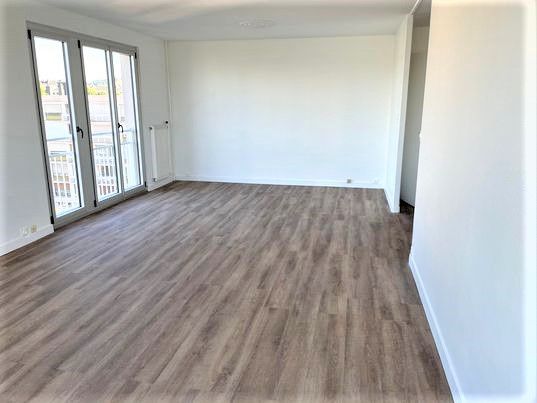 Location Appartement 2 pièces 64m² ROUEN 76100 - Photo 1