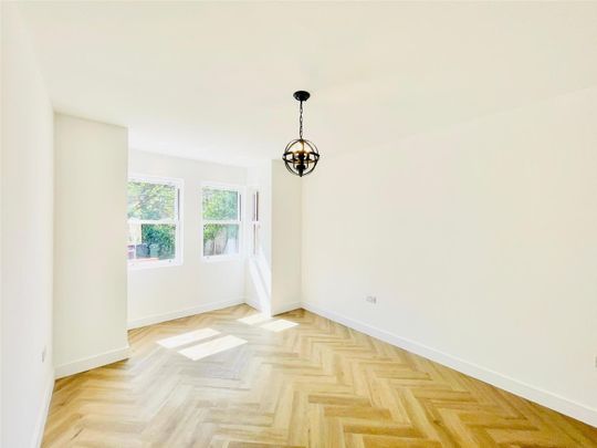 Aubrey Road, Walthamstow, London - Photo 1