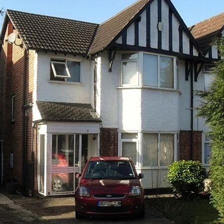 1 bedroom in a house share to rent - Photo 4