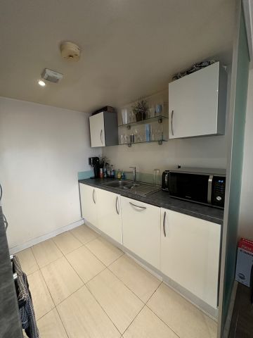 2 Bed Flat, Bacon Street, E2 - Photo 5