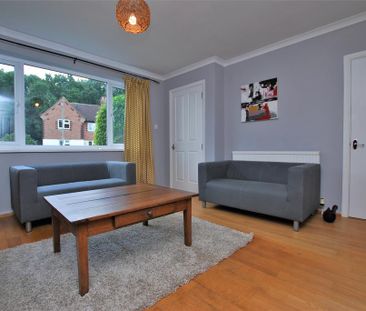 4 bedroom semi-detached house to rent - Photo 1