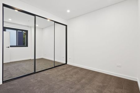 402/27 Flinders Street, - Photo 2