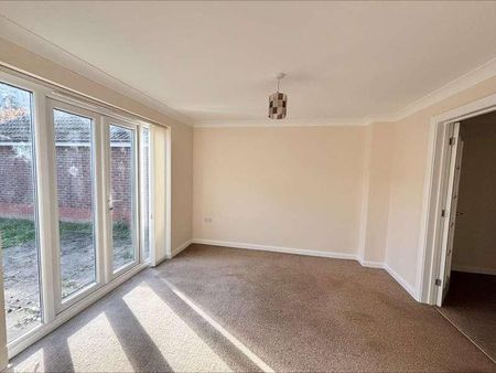 Benet Close, Thetford, IP24 - Photo 3