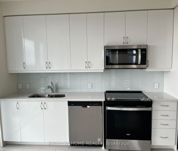 For Lease - 4955 Yonge Street, Toronto, Ontario - Photo 2