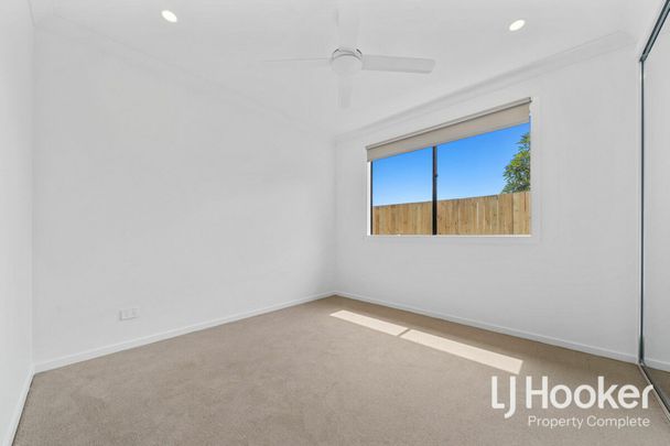 Brand New - Modern 2 Bedroom Residence with Great Outdoor Space - Photo 1