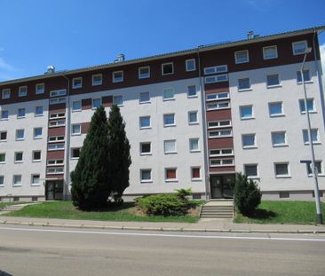 Schöne 4-Zimmerwohnung mit Balkon in Stadtnähe Villingen - Foto 1