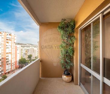 Apartment T2 in Encosta do Sol, Amadora - Photo 1