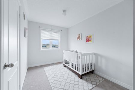 For Lease - 50 Pearcey Crescent, Barrie, Ontario - Photo 5