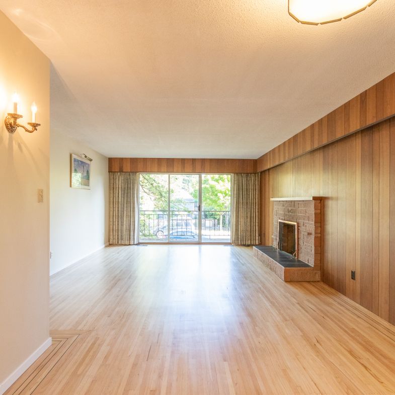 4608 West 15th Avenue, Vancouver - Photo 1