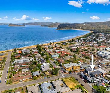 Fabulous two-bedroom apartment only moments to Umina and Ettalong Beach - Photo 1