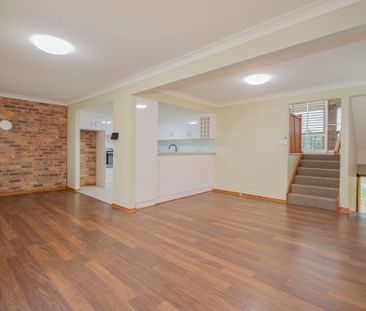 Low Maintenance 3 bedroom - Photo 3