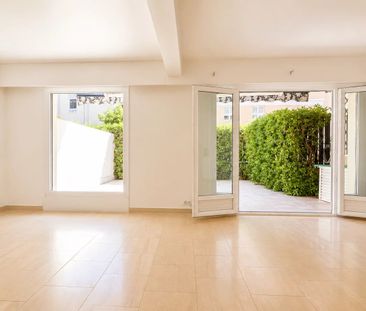 Location Appartement 4 pièces 108m² CANNES 06400 - Photo 1