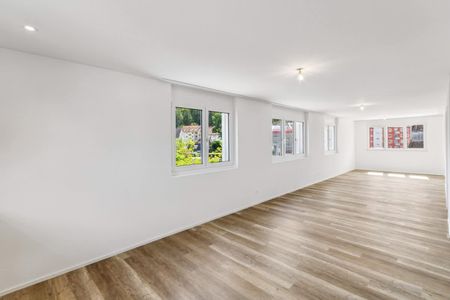 2.5 Zimmer, 2. Stock - Photo 2