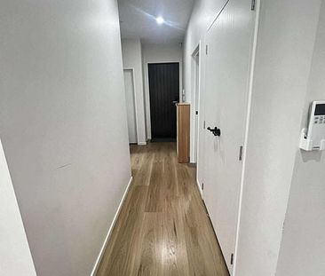 Bright, Beautiful & Ready for You *Fully Furnished - Photo 5