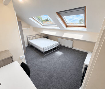 6 bedroom end of terrace house to rent - Photo 5