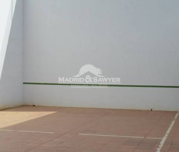 Incredible rustic house in Torremendo with 4 bedrooms! - Photo 6