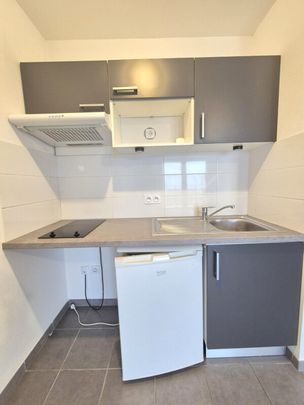 Location Appartement 1 pièce 24m² ROYAN 17200 - Photo 1