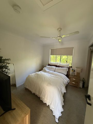 Loganlea - Photo 4