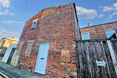 Nelson Terrace, Stockton-on-Tees, Stockton-on-Tees, Durham, TS18 1NJ - Photo 5