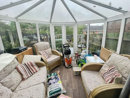 Garbett Road, Aqueduct, Telford, TF4 - Photo 2