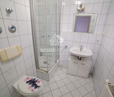 *** Renovierte 1-Zimmerwohnung mit kleiner Terrasse, Einbauküche un... - Foto 4