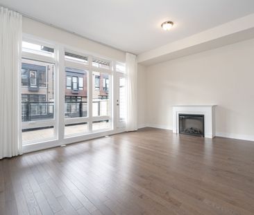 For Lease - 28 Credit Lane, Richmond Hill, Ontario - Photo 1