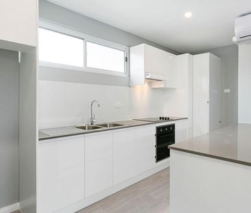 18a Coonong Road, Gymea Bay NSW 2227 - Apartment For Rent | Domain - Photo 2