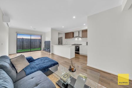 A Stylish Blend of Comfort & Class in Emerald Park! - Photo 2