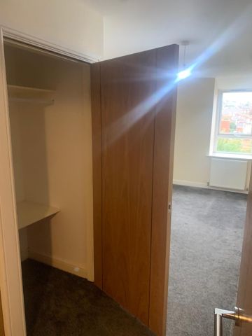 1 Bed Flat, Bradfield Road, S6 - Photo 2