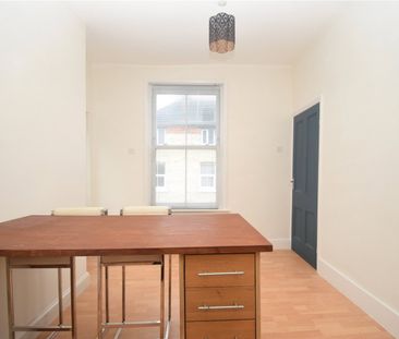 2 bed apartment to rent in Victoria Road, Scarborough, YO11 - Photo 5