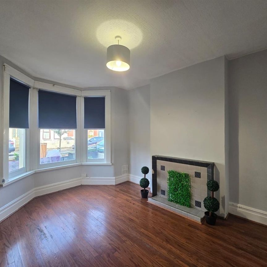 4 Bed Terraced House, Beechfield Road, N4 - Photo 1