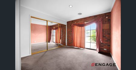 Big family house and a massive land! - Photo 4