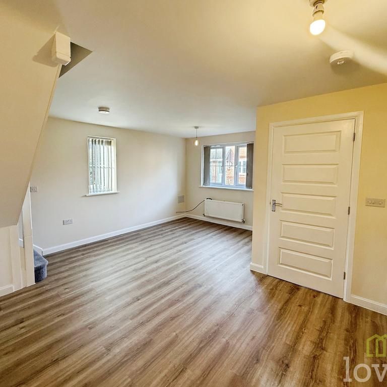 2 bedroom terraced house to rent - Photo 1