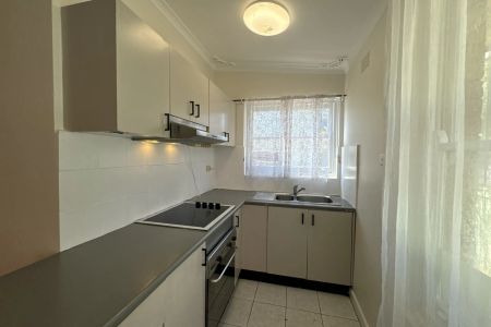 2B Premier Street, Kogarah. - Photo 5